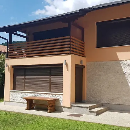Vila Kulo * Semizovac