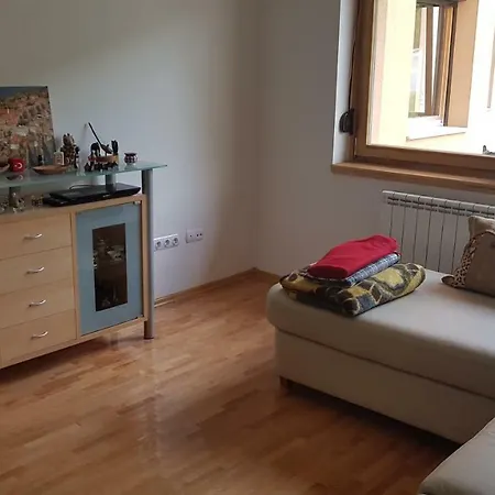 Vila Kulo * Semizovac